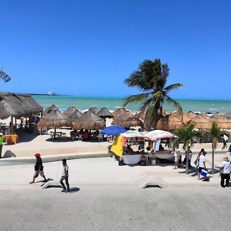 Playa Linda Hotel Progreso  Exterior photo